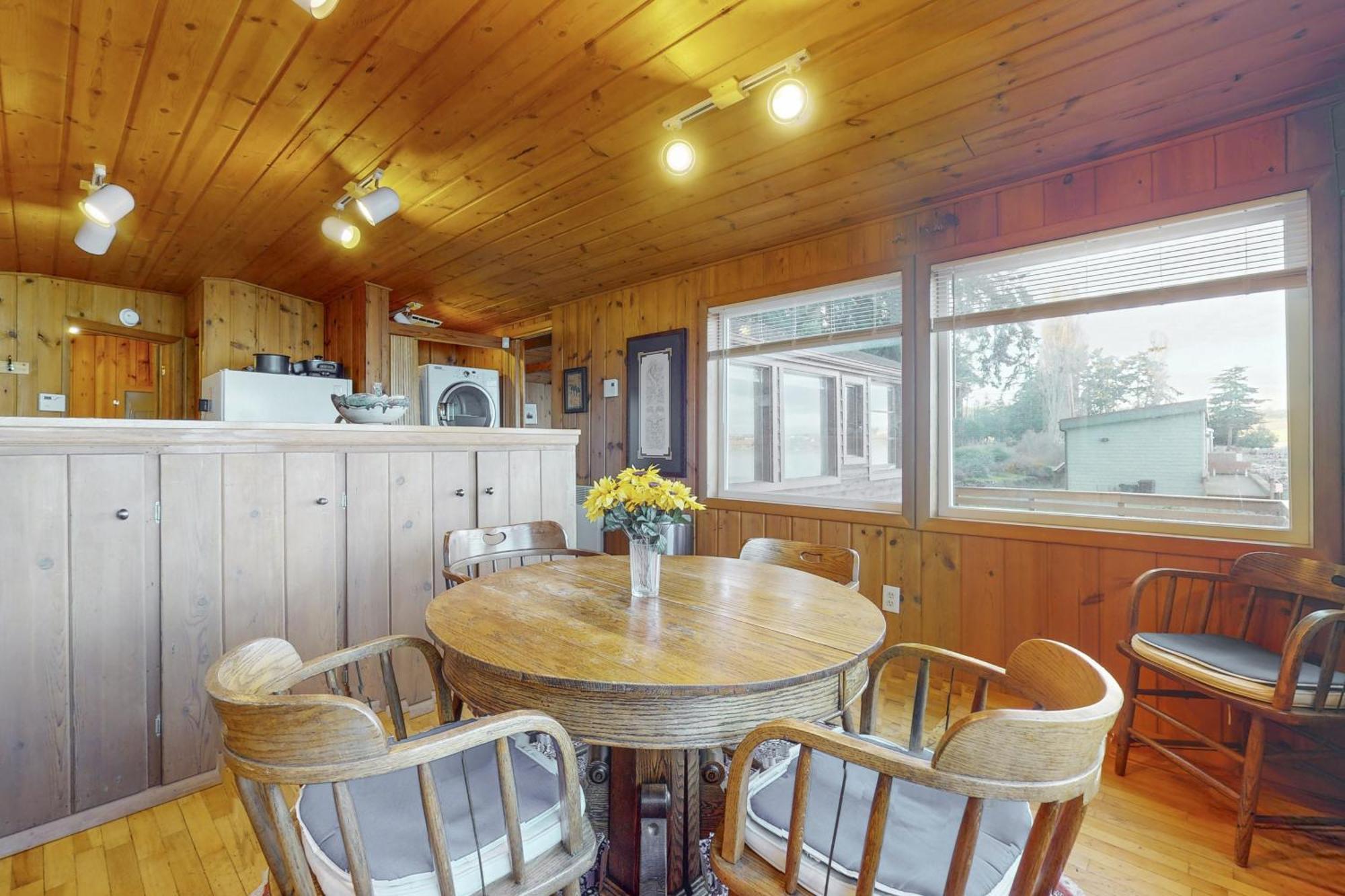The Cabin At Penn Cove Coveland 외부 사진