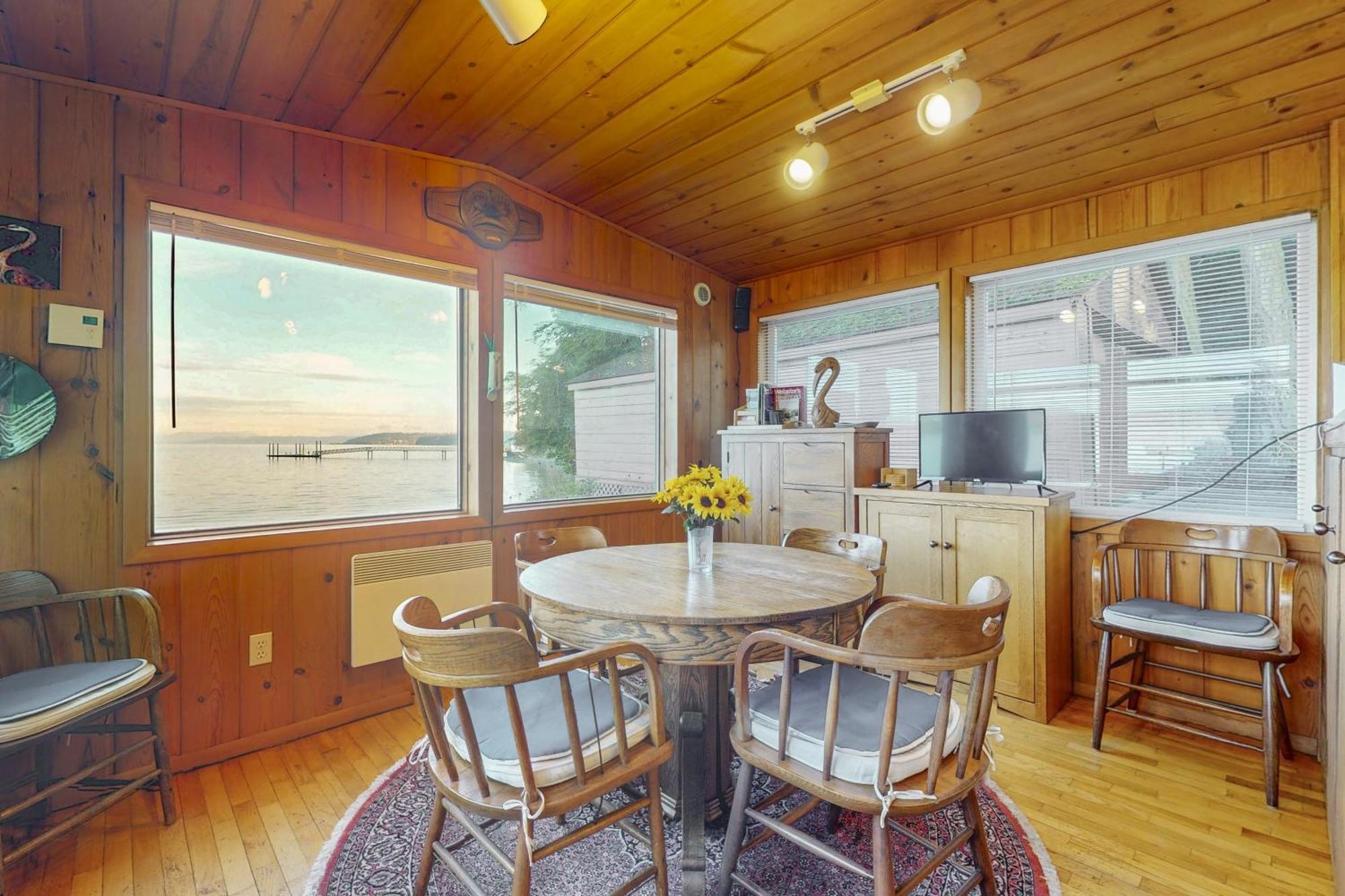 The Cabin At Penn Cove Coveland 외부 사진